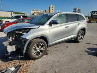 2019 Toyota Highlander 5TDZARFH6KS055462 Lot 49298506