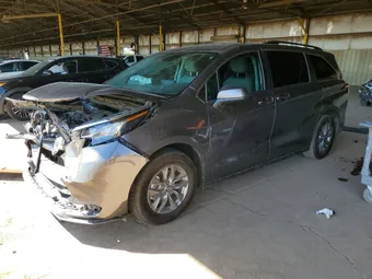 2023 Toyota Sienna 5TDKRKEC3PS143030 Lot 47555906