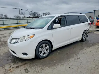 2015 Toyota Sienna 5TDKK3DC2FS557636 Lot 45655976