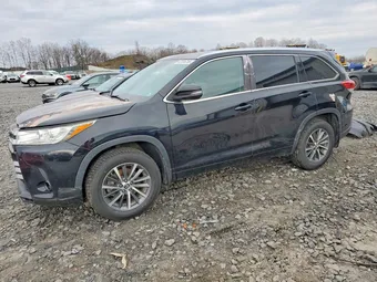2018 Toyota Highlander 5TDJZRFH6JS857871 Lot 47724736