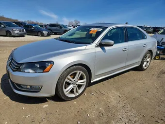 2015 Volkswagen Passat 1VWBV7A3XFC034964