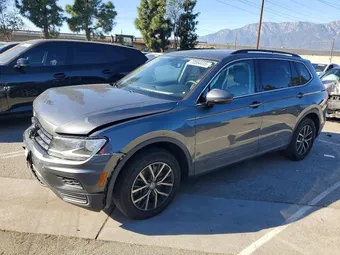 2019 Volkswagen Tiguan 3VV3B7AX1KM140135 Lot 73554415