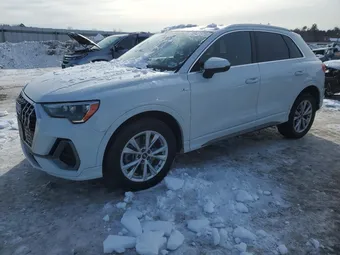 2021 Audi Q3 WA1DECF39M1018092