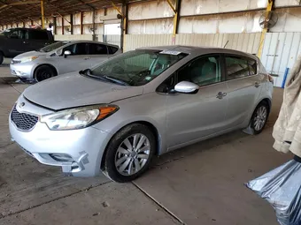 2015 Kia FORTE5 KNAFX5A80F5360871 Lot 49111516