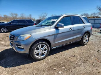 2015 Mercedes-Benz M-Class 4JGDA5HBXFA611623
