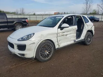 2017 Porsche Cayenne WP1AA2A25HKA86174 Lot 50227276
