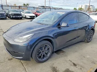 2025 Tesla Model Y 7SAYGDED5SF249158 Lot 49761436
