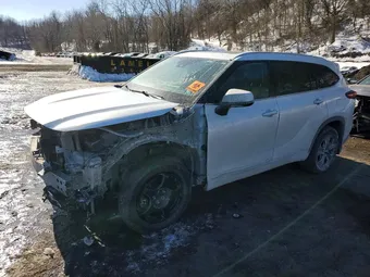 2022 Toyota Highlander 5TDABRCH3NS539530 Lot 75749945