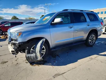 2016 Toyota Sequoia 5TDBY5G13GS140919