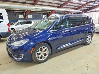 2017 Chrysler Pacifica 2C4RC1BG4HR758052 Lot 50879996