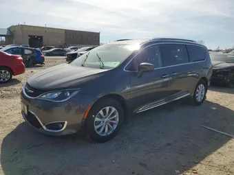 2018 Chrysler Pacifica 2C4RC1BG1JR101618 Lot 46097506