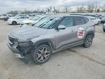 2021 Kia Seltos KNDETCA2XM7181510