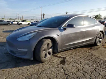 2019 Tesla Model 3 5YJ3E1EA5KF363033 Lot 46769186