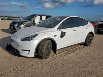 2022 Tesla Model Y 7SAYGDEE6NF386655 Lot 92614565