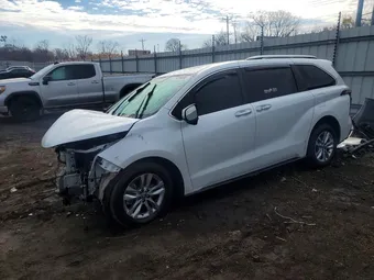 2022 Toyota Sienna 5TDZRKEC6NS086771 Lot 79299005