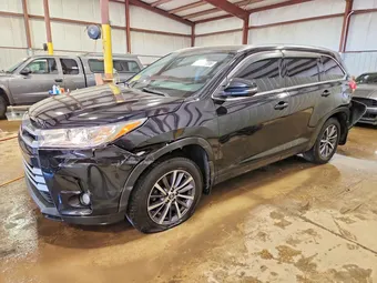 2018 Toyota Highlander 5TDJZRFH9JS803769 Lot 41936396