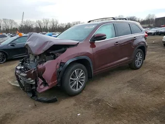 2018 Toyota Highlander 5TDJZRFH9JS898317 Lot 47704316