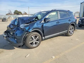 2018 Toyota RAV4 JTMRFREVXJJ224581 Lot 76229685