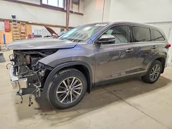 2019 Toyota Highlander 5TDJZRFH2KS567919 Lot 72496765