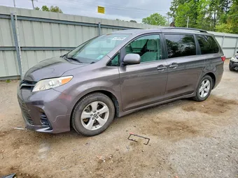 2019 Toyota Sienna 5TDKZ3DC8KS988195 Lot 47387286