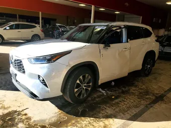 2021 Toyota Highlander 5TDHZRBHXMS545898 Lot 76998205