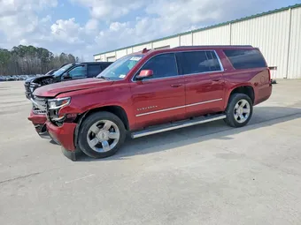 2017 Chevrolet Suburban 1GNSCHKC3HR385929