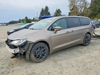 2018 Chrysler Pacifica 2C4RC1FGXJR305845 Lot 50054036