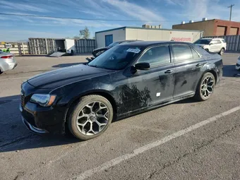 2016 Chrysler 300 2C3CCABT7GH147766