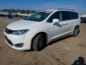 2017 Chrysler Pacifica 2C4RC1EGXHR759668 Lot 46553936