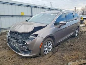 2017 Chrysler Pacifica 2C4RC1EGXHR743700 Lot 47691086