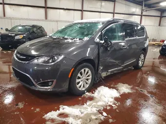 2017 Chrysler Pacifica 2C4RC1BG4HR654144 Lot 76356025