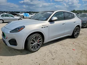 2023 Maserati Grecale ZN682AVM7P7427271