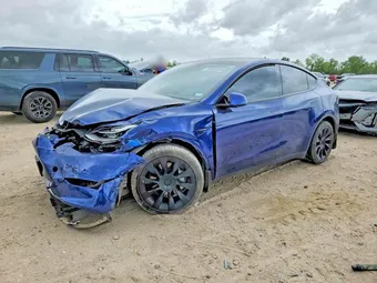 2021 Tesla Model Y 5YJYGAEE5MF285374 Lot 48690166