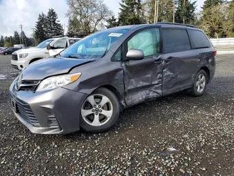 2018 Toyota Sienna 5TDKZ3DC0JS949194 Lot 49975076