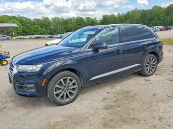 2017 Audi Q7 WA1LAAF78HD058053