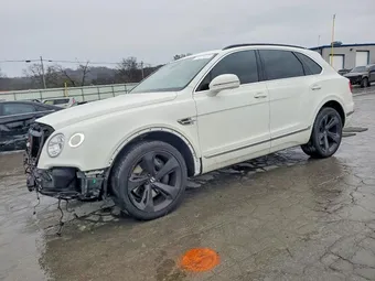 2019 Bentley Bentayga SJAAM2ZV1KC024006