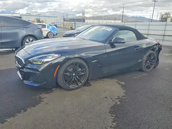 2022 BMW Z4 WBAHF3C01NWX43475