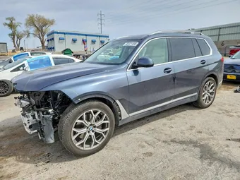 2022 BMW X7 5UXCW2C04N9N11411
