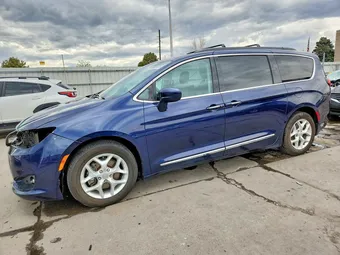 2017 Chrysler Pacifica 2C4RC1BG1HR638435 Lot 46892476