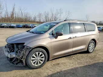 2017 Chrysler Pacifica 2C4RC1BG4HR689119 Lot 46982716