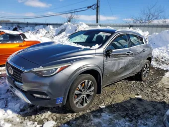 2018 Infiniti QX30 SJKCH5CR8JA003492