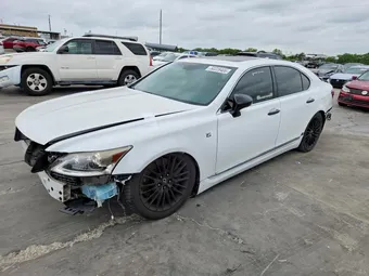 2015 Lexus LS 460 JTHBL5EF5F5134197