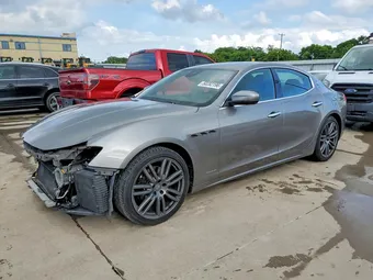 2018 Maserati Ghibli ZAM57XSL3J1300754