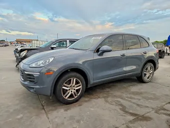 2017 Porsche Cayenne WP1AA2A22HKA89551