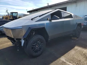 2025 Tesla Cybertruck 7G2CEHED5SA075817