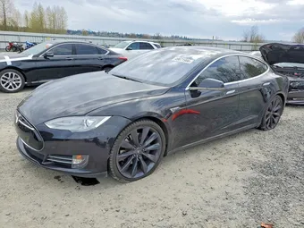 2015 Tesla Model S 5YJSA1E23FF116082 Lot 49671986