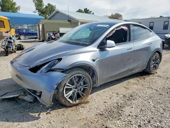 2024 Tesla Model Y 7SAYGAEE2RF168846 Lot 79770295