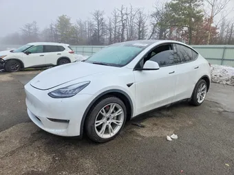 2022 Tesla Model Y 7SAYGDEE4NF310450 Lot 45447096