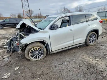 2018 Toyota Highlander 5TDJZRFH9JS492179 Lot 47608046