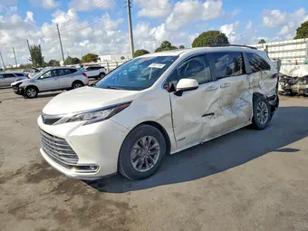 2021 Toyota Sienna 5TDYRKEC3MS050949 Lot 45637166
